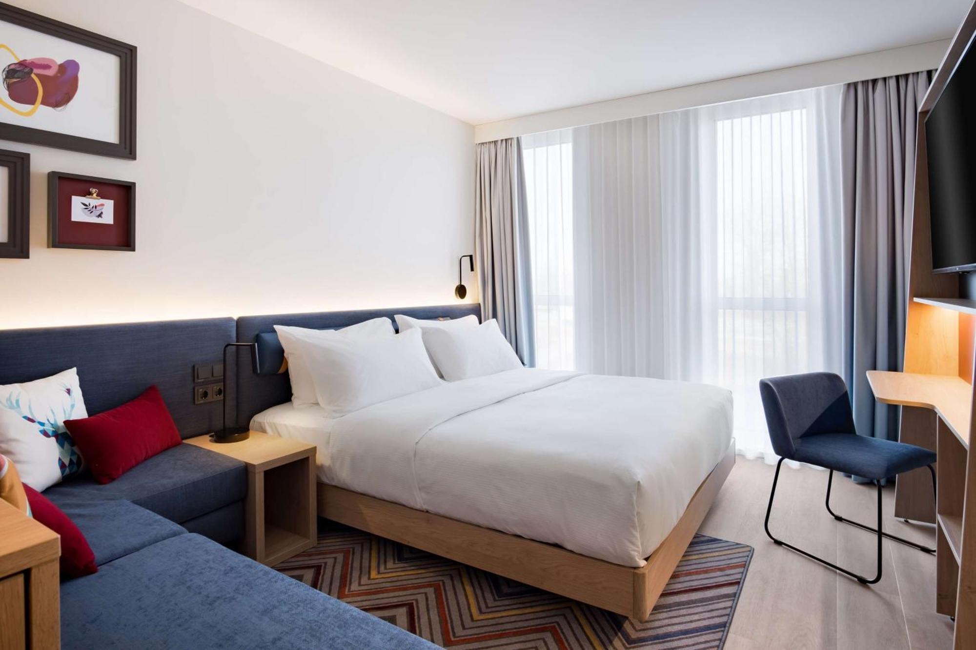 Hotel Hampton By Hilton Riga Airport Zewnętrze zdjęcie